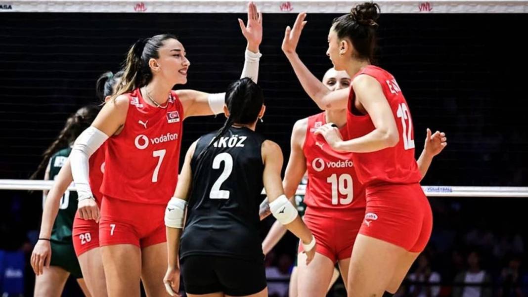 4'te 4 yaptılar ama: Filenin Sultanları Milletler Ligi'nde bakın kaçıncı sırada 3